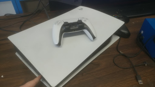 Video Game Store «Videomen», reviews and photos, 14522 Vanowen St #4, Van Nuys, CA 91405, USA