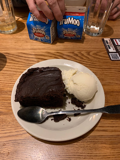 American Restaurant «Cracker Barrel Old Country Store», reviews and photos, 825 Marketplace Blvd, Hamilton Township, NJ 08691, USA