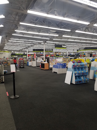 Office Supply Store «Staples», reviews and photos, 7551 Freeport Blvd, Sacramento, CA 95832, USA