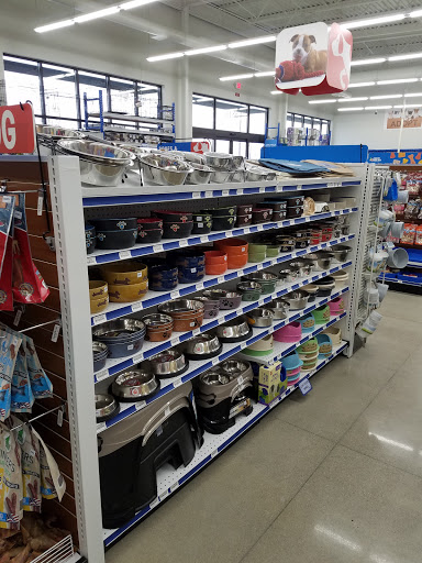 Pet Supply Store «Chow Hound Pet Supplies», reviews and photos, 5811 Byron Center Ave SW, Wyoming, MI 49519, USA