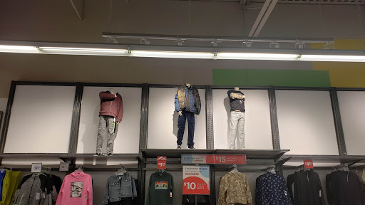 Clothing Store «Old Navy», reviews and photos, 1731 Olentangy River Rd, Columbus, OH 43212, USA