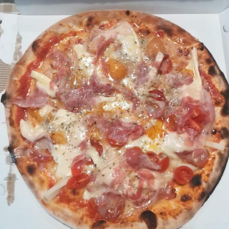 Pizzeria Fantasy Di Dodaro E. & Francescato L. S.N.C.