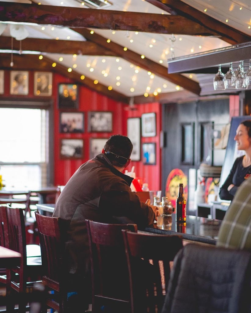 GG's Wood Fired Pizza 06460