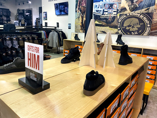 Clothing Store «5.11 Tactical Store», reviews and photos, 15693 San Pedro Ave, San Antonio, TX 78232, USA