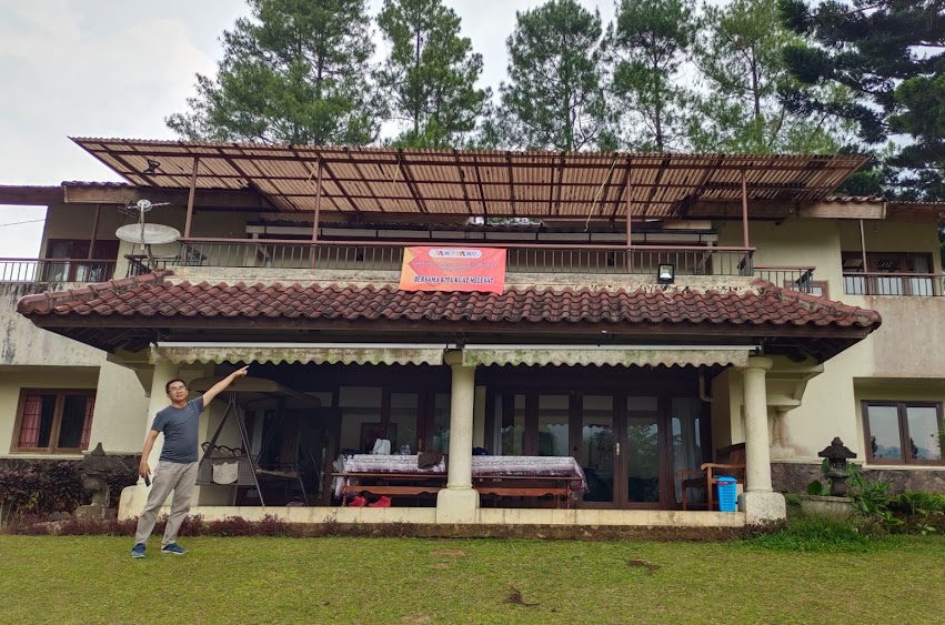 Vila Putih Sangrila - Cisarua