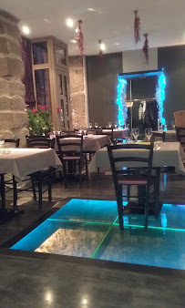 Atmosphère du Restaurant français Restaurant l'EVEREST à Firminy - n°2