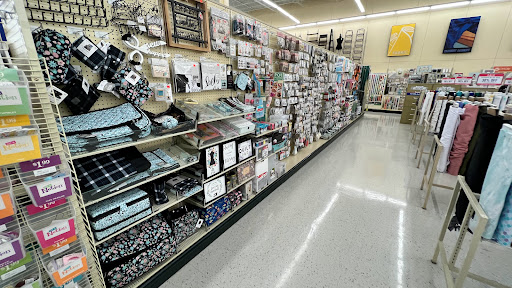 Craft Store «Hobby Lobby», reviews and photos, 200 S Waukegan Rd, Deerfield, IL 60015, USA