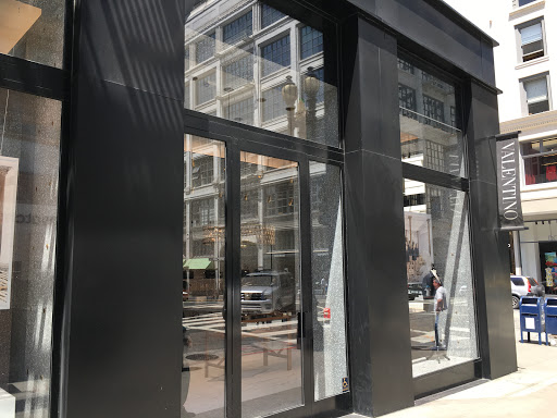 Boutique «VALENTINO», reviews and photos, 105 Grant Ave, San Francisco, CA 94108, USA