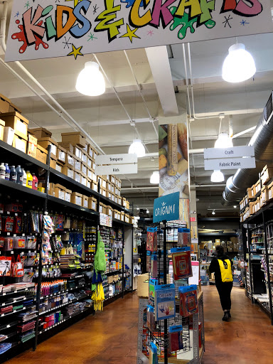 Art Supply Store «Blick Art Materials», reviews and photos, 1330 Chestnut St, Philadelphia, PA 19107, USA