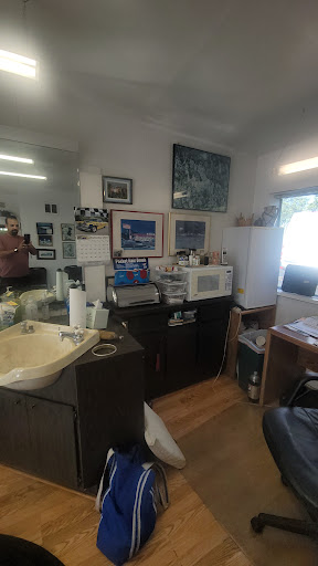 Barber Shop «Allsports Barber Shop», reviews and photos, 3684 Sashabaw Rd, Waterford Twp, MI 48329, USA