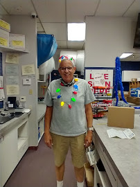 Mt Plaza Mail Pac & Ship - Photo 6 - Car repair in Hemet, CA, Hemet