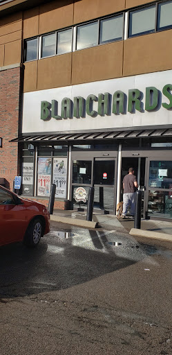Liquor Store «Blanchards Wines & Spirits», reviews and photos, 418 Lagrange St, West Roxbury, MA 02132, USA