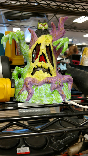 Thrift Store «Gilbert & University Goodwill Retail Store & Donation Center», reviews and photos, 1900 E University Dr, Mesa, AZ 85203, USA