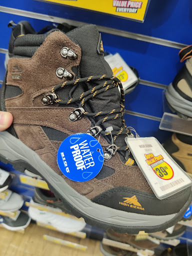 Sporting Goods Store «Big 5 Sporting Goods - Monterey Park», reviews and photos, 2062 S Atlantic Blvd, Monterey Park, CA 91754, USA