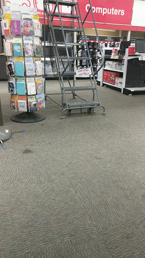 Office Supply Store «Office Depot», reviews and photos, 8331 W Golf Rd, Niles, IL 60714, USA