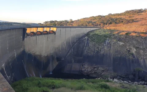 Kyle Dam Wall image