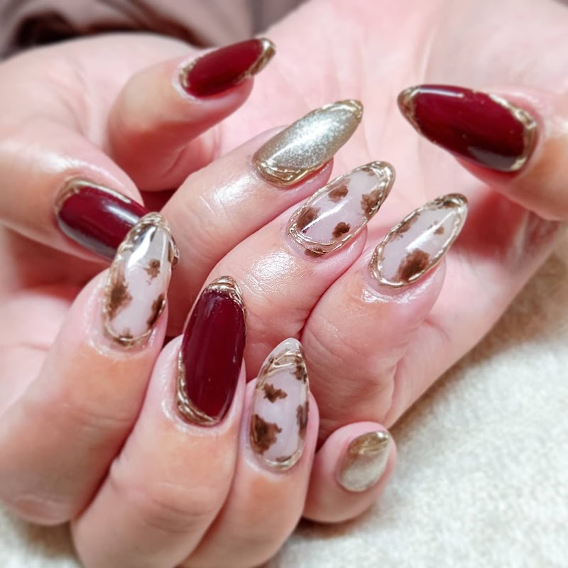 Ajuju nail（アジュジュネイル）