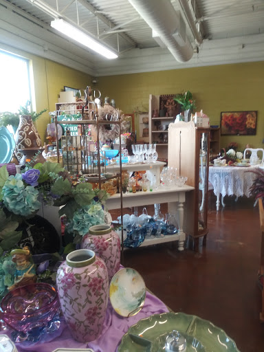 Thrift Store «St Vincent de Paul Society and Thrift Store», reviews and photos