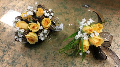 Florist «Elite Floral & Gift Shoppe», reviews and photos, 504 N Alafaya Trail #109, Orlando, FL 32828, USA