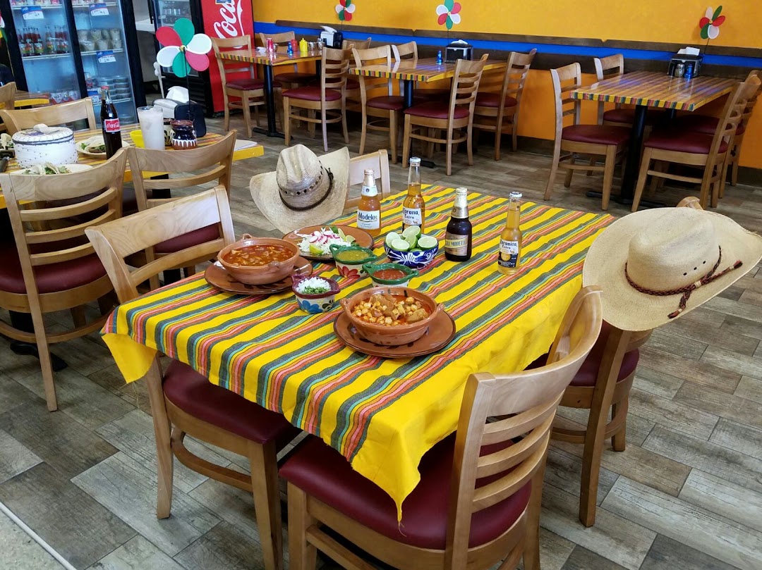 La RANCHERITA Meat Market - Taquera - Abarrotes - Tortillera