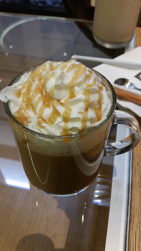 Coffee Shop «Nespresso Beverly Hills Boutique & Cafe», reviews and photos, 320 N Beverly Dr, Beverly Hills, CA 90210, USA