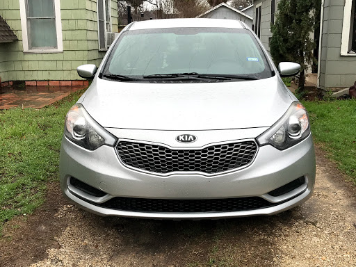 Auto Body Shop «Villegas Paint & Body Shop», reviews and photos, 911 Viendo St, San Antonio, TX 78201, USA