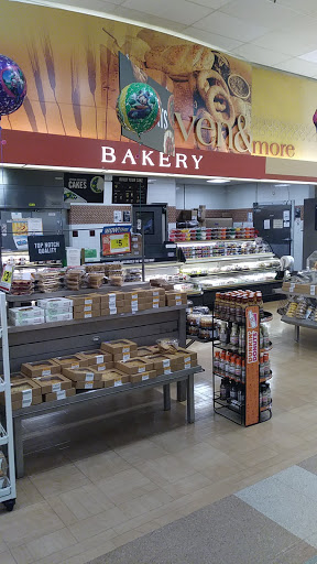 Grocery Store «Stop & Shop», reviews and photos, 240 E Sandford Blvd, Mt Vernon, NY 10550, USA
