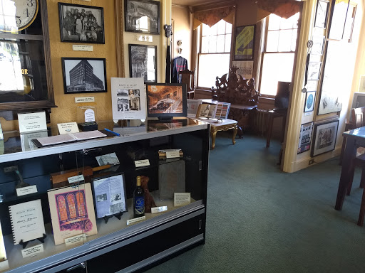 Seattle Theatre Group Archive and Gallery