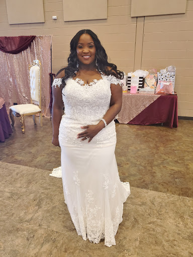 Bridal Shop «Maggie Louise», reviews and photos, 3670 S Houston Levee Rd #111, Collierville, TN 38017, USA