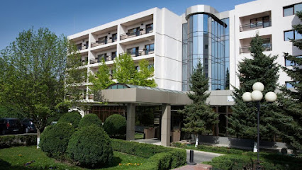 Dumbrava Hotel - Strada Dumbrava Roșie 2, Bacău 600045, Romania