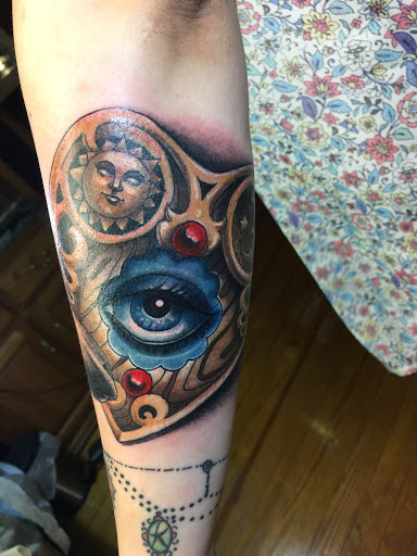 Tattoo Shop «Dovetail Tattoo», reviews and photos, 310 W 17th St, Austin, TX 78701, USA