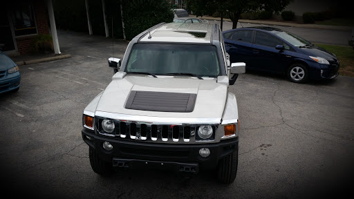 Used Car Dealer «Black Tie Automotive LLC», reviews and photos, 200 W Main St, Hendersonville, TN 37075, USA