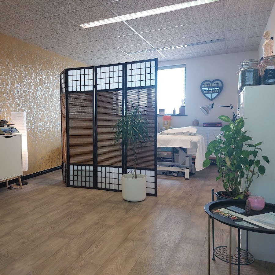 EMBE Acupuncture and Complementary Health Clinic