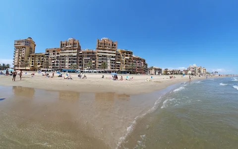 Platja Port Saplatja image