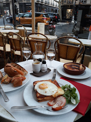 Le Rouquet à Paris