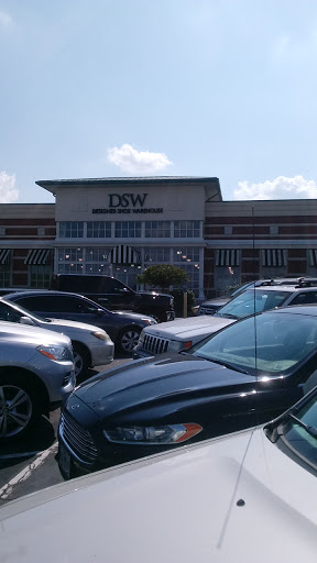 Shoe Store «DSW Designer Shoe Warehouse», reviews and photos, 290 Mid Rivers Center, St Peters, MO 63376, USA