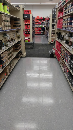 Sporting Goods Store «Academy Sports + Outdoors», reviews and photos, 15350 I-35, Selma, TX 78154, USA