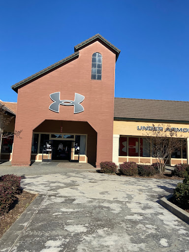Clothing Store «Under Armour Factory House», reviews and photos, 321 Nut Tree Rd #232, Vacaville, CA 95687, USA