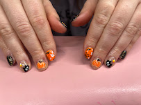 PAINT Nail Bar Cleveland