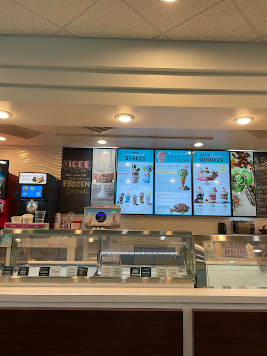 Ice Cream Shop «Marble Slab Creamery», reviews and photos, 4915 S Broadway Ave, Tyler, TX 75703, USA