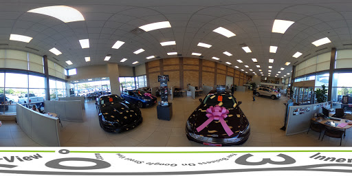 Car Dealer «Metropolitan Ford of Eden Prairie», reviews and photos, 12477 Plaza Dr, Eden Prairie, MN 55344, USA