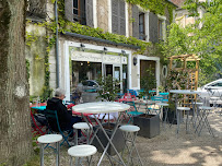 Atmosphère du Restaurant La DIVA à Seine-Port - n°2