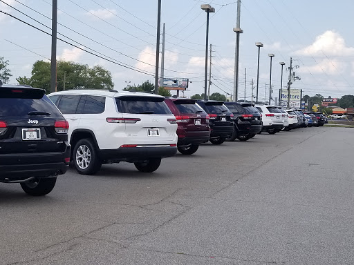 Jeep Dealer «Landmark Chrysler Dodge Jeep RAM Athens», reviews and photos, 4145 Atlanta Hwy, Bogart, GA 30622, USA