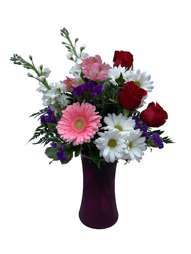 Florist «Dietz Flower Shop & Tuxedo Rental», reviews and photos, 969 E Kingsbury St, Seguin, TX 78155, USA