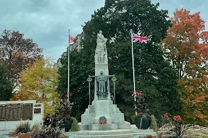 Guelph Cenotaph image
