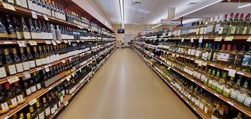 State Liquor Store «NH Liquor & Wine Outlet», reviews and photos, 500 Woodbury Ave, Portsmouth, NH 03801, USA