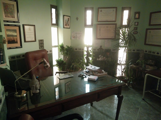 Información y opiniones sobre Consulta Privada De Monteoliva Márquez Mercedes de Almería