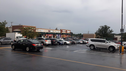 Shopping Mall «Ravenwood Shopping Center», reviews and photos, 910 Taylor Ave, Towson, MD 21286, USA