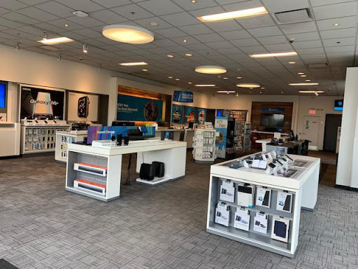 AT&T, 287 School St, Mansfield, MA 02048, USA, 