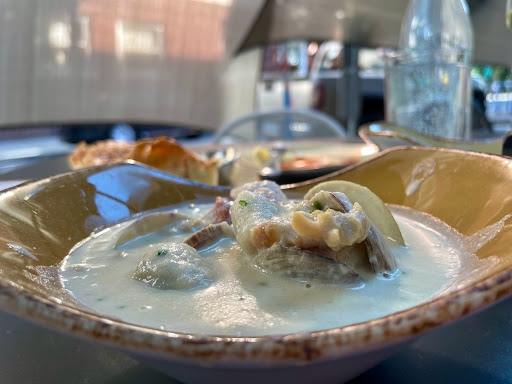 Frozen Yogurt Shop «TartBerry», reviews and photos, 915 SW 9th Ave, Portland, OR 97205, USA